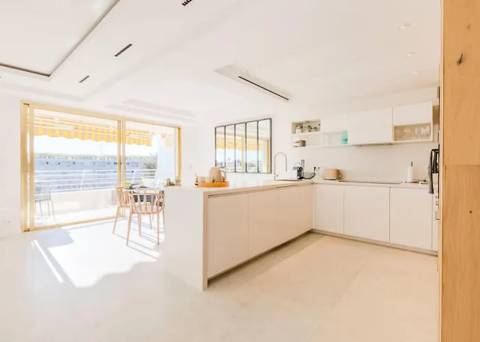 Residence 4P De 96M² Sur Les Hauteurs De Cannes - 4P De 96M² Sur Les Hauteurs De Cannes Mae-2083 * Cannes