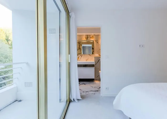 Residence 4P De 96M² Sur Les Hauteurs De Cannes - 4P De 96M² Sur Les Hauteurs De Cannes Mae-2083